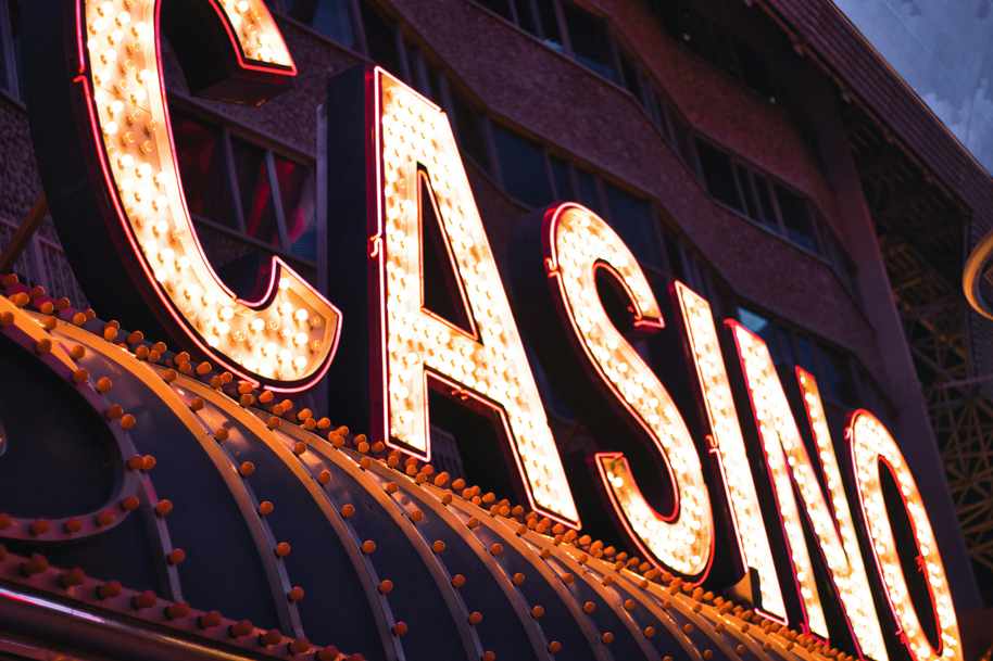 Case Study: Skyrocketing Winnings at John Vegas Casino - A Data-Driven Approach